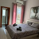 Shoreside Apartment Sliema